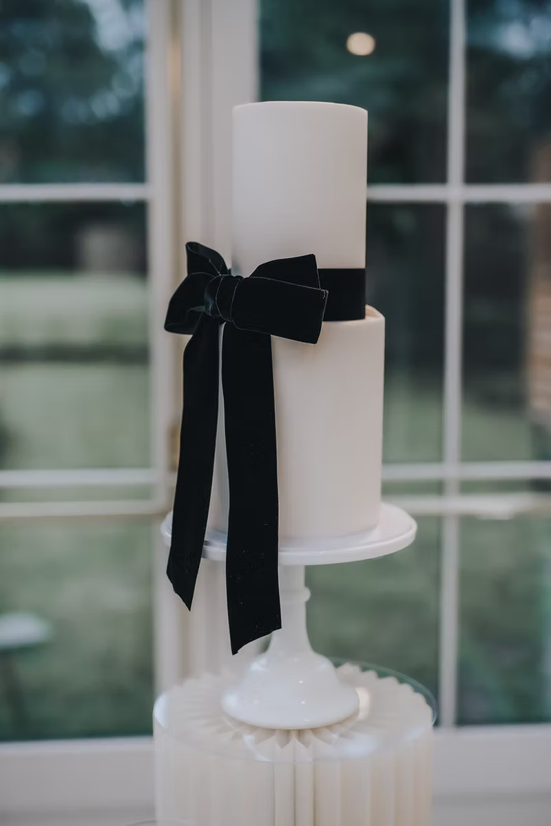 Wedding Cake by Claire Lawrence Cake Design