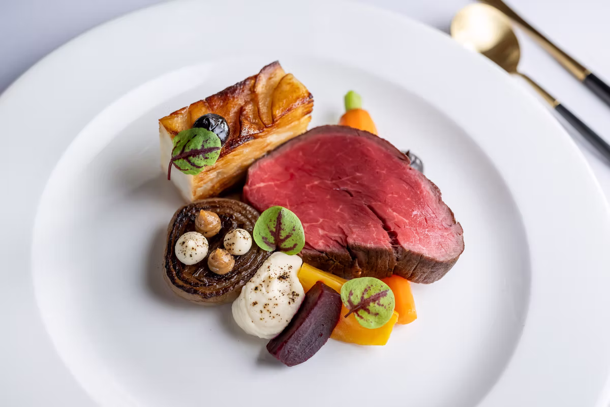 Rare Beef Main captured by Matt Trott