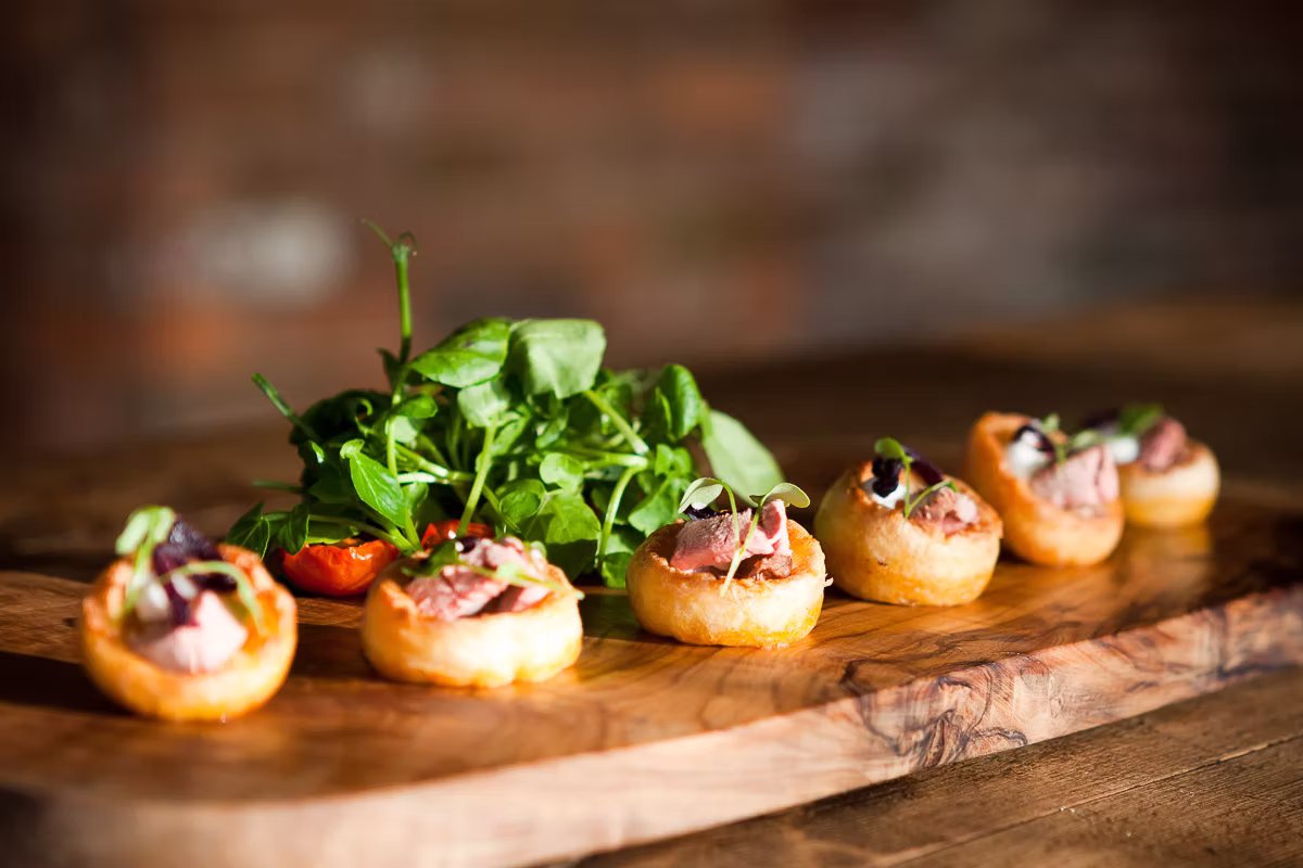 Mini Yorkshire Pudding with Roast Beef