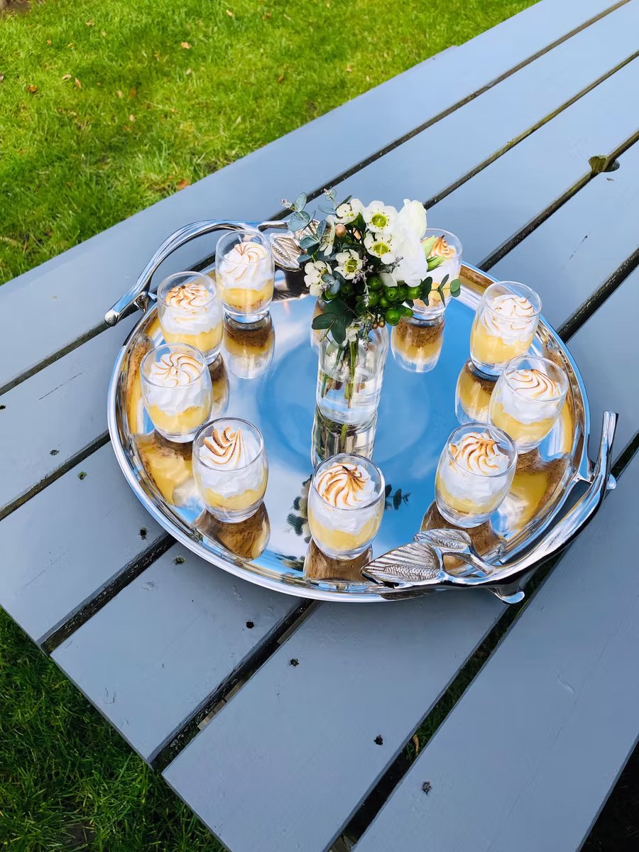 Canapés at Winters Barns